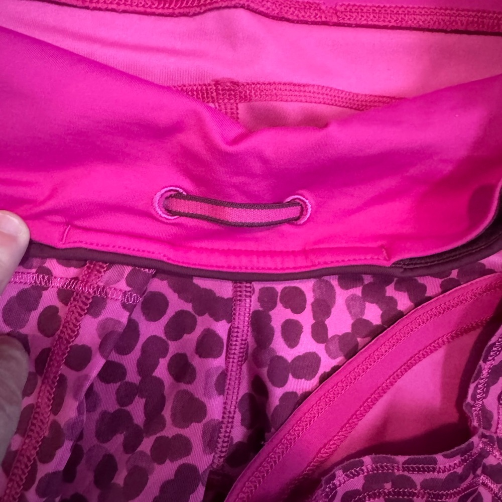 Lululemon Run: Top Speed Crop Ace Spot Jewelled Magenta Dashing Purple - Picture 7 of 10